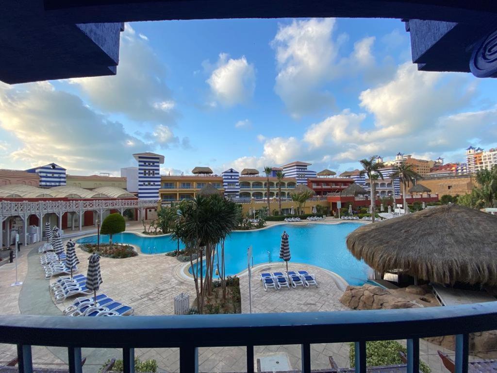 Porto Marina Resort Chalets Families Only El Alamein Esterno foto