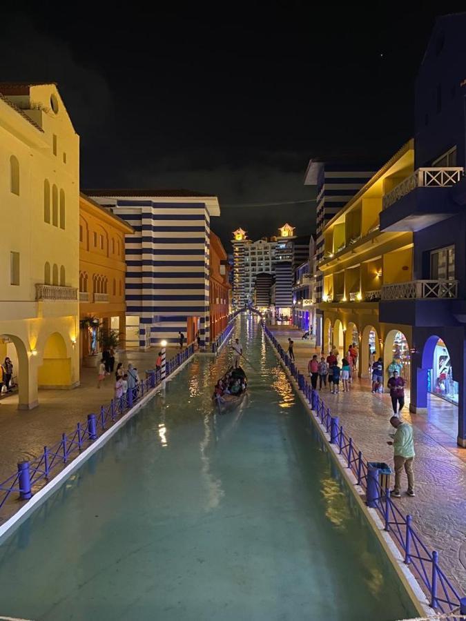 Porto Marina Resort Chalets Families Only El Alamein Esterno foto